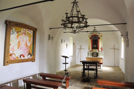 Notranjost s sliko Erika Lovka